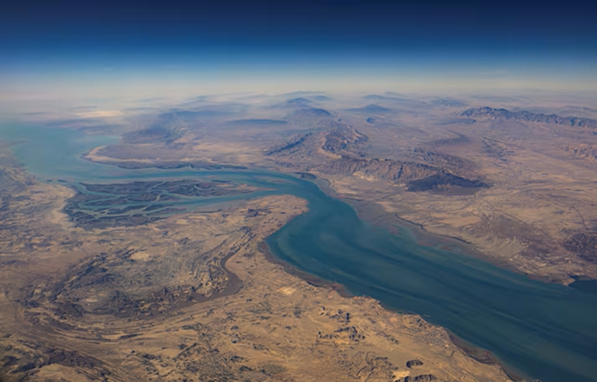 iran mo loi di han che qua eo bien hormuz tau cua nhung nuoc nao duoc di qua hinh anh 1