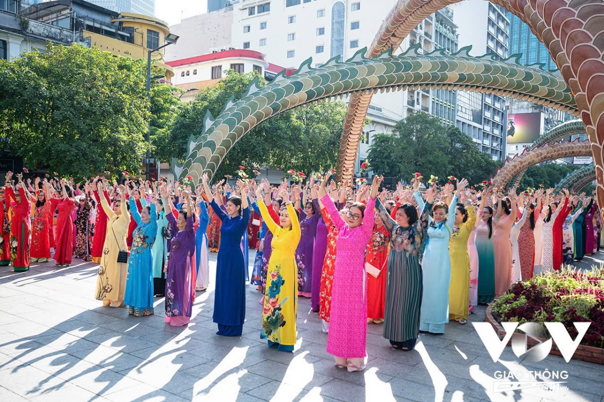 12th ho chi minh city ao dai festival to feature parades and cultural events picture 1