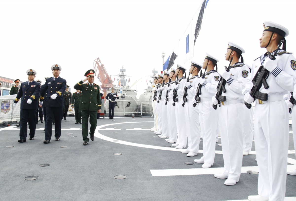 hai quan viet nam - trung quoc bat dau tuan tra lien hop lan thu 40 hinh anh 3