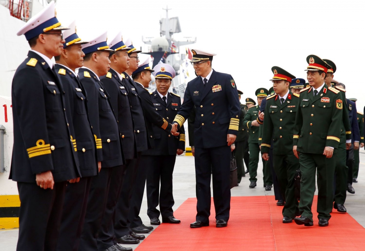 hai quan viet nam - trung quoc bat dau tuan tra lien hop lan thu 40 hinh anh 4