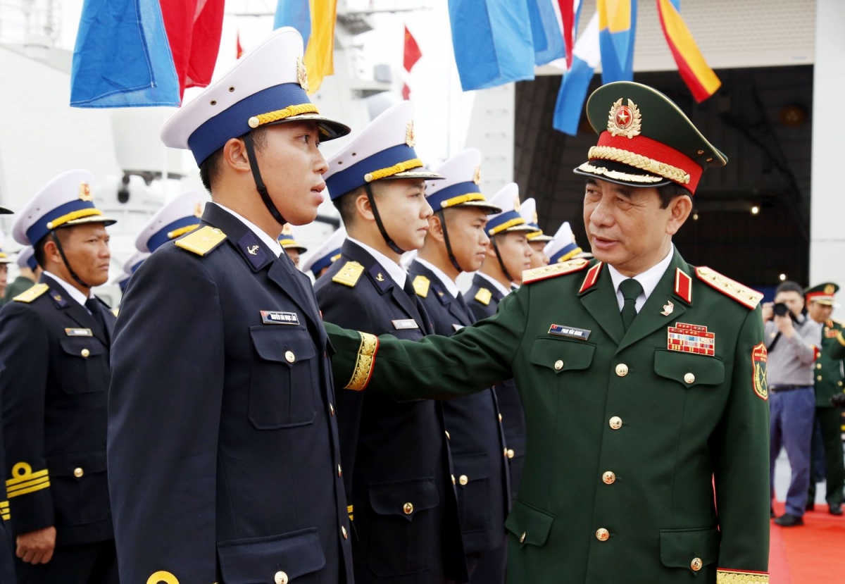 hai quan viet nam - trung quoc bat dau tuan tra lien hop lan thu 40 hinh anh 6