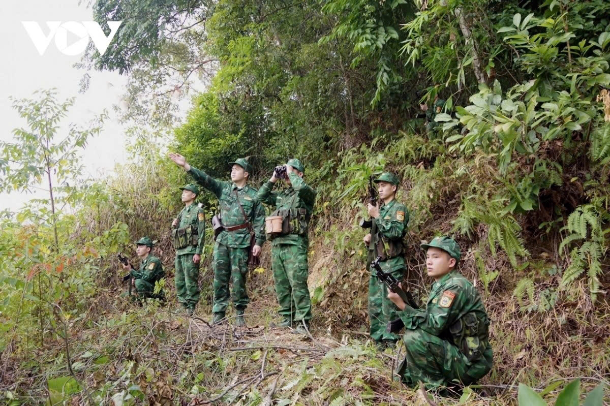 border guards stand firm in sovereignty and community service picture 1