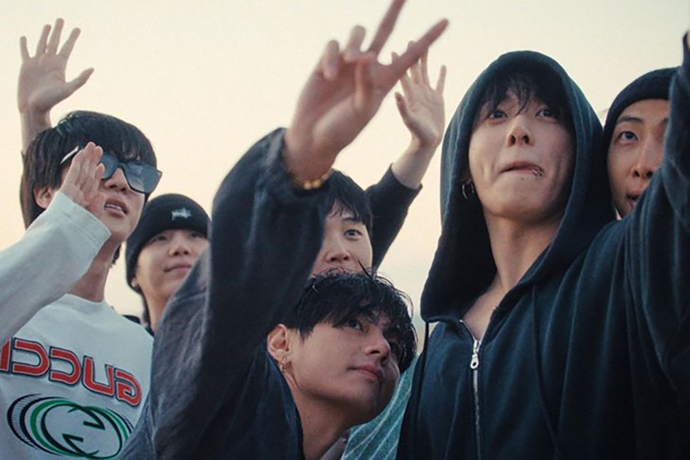  arirang dung dau bang xep hang bao hieu giai doan moi cho bts hinh anh 2