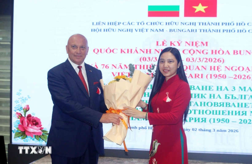 Ho Chi Minh City tightens friendship with Bulgarian partners