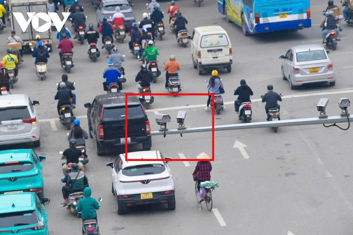 ha noi camera ai phat hien tren 19.300 truong hop vi pham hinh anh 1