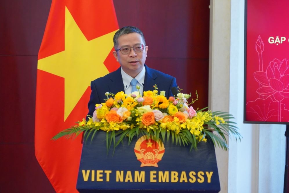 Tăng cường tin cậy chính trị Việt Nam - Trung Quốc