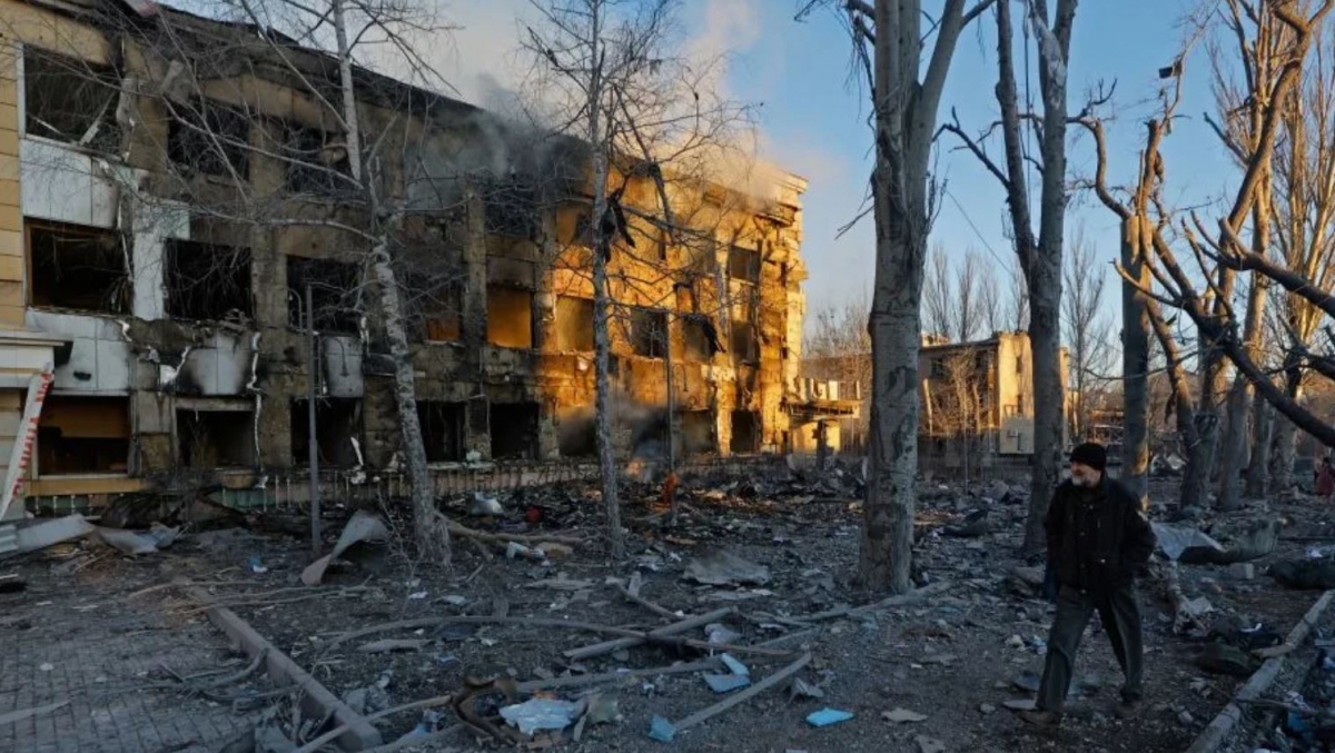 nga tung luc luong co gioi o at, mo man chien dich mua xuan tai donetsk hinh anh 1