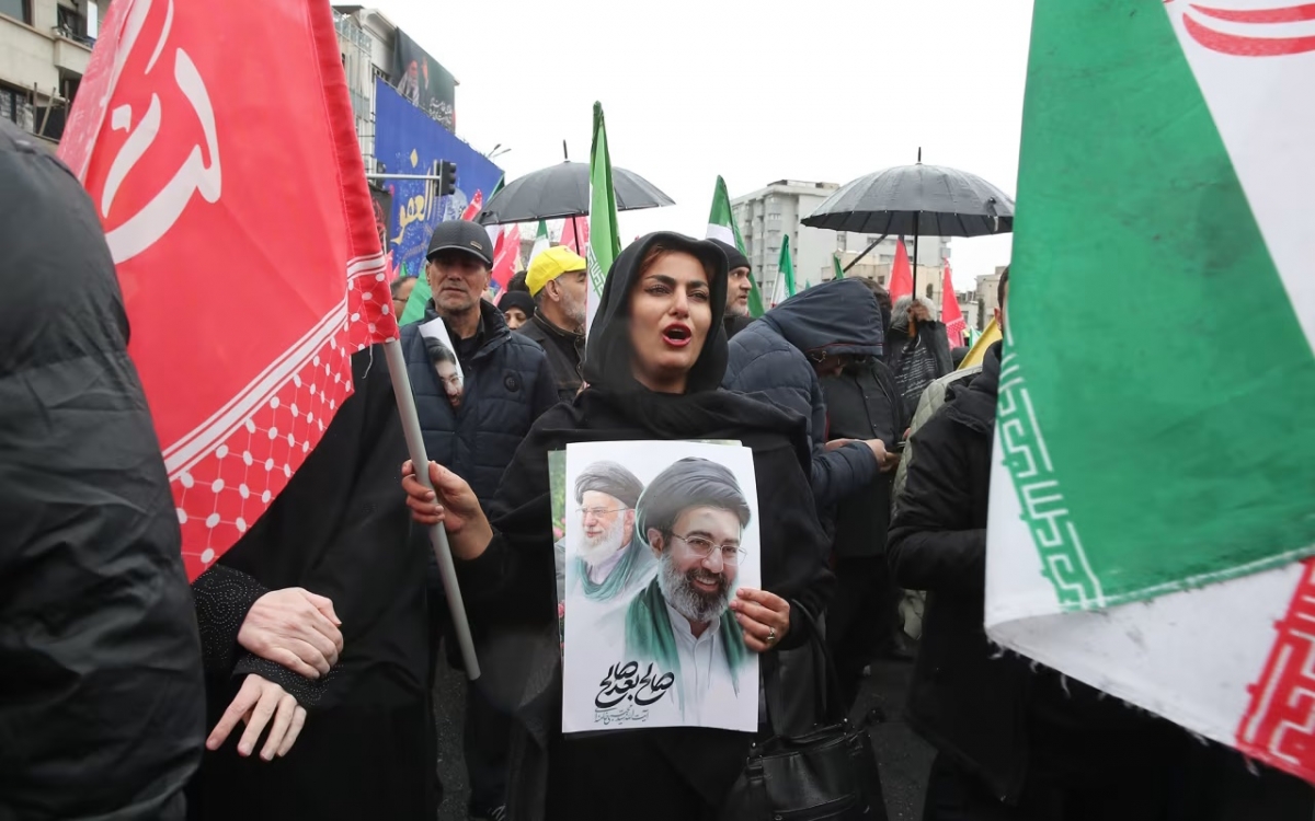 lanh tu toi cao iran tuyen bo phai tuoc doat an ninh cua cac doi thu hinh anh 1
