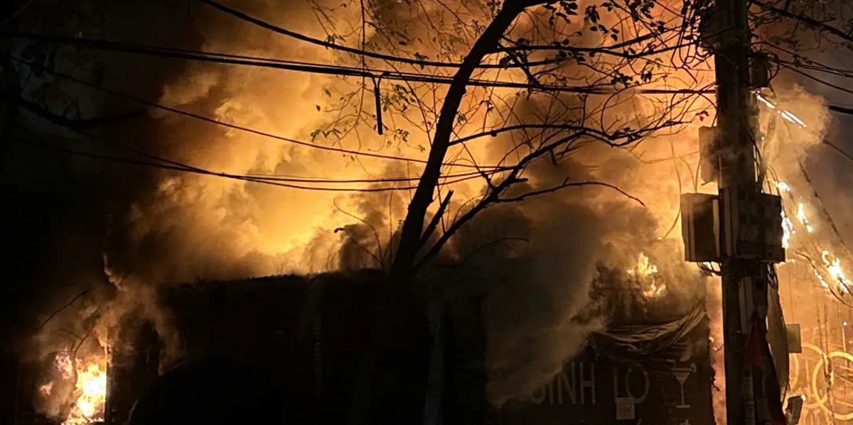 lien tiep xay ra 2 vu chay trong dem 19 3 o ha noi hinh anh 2