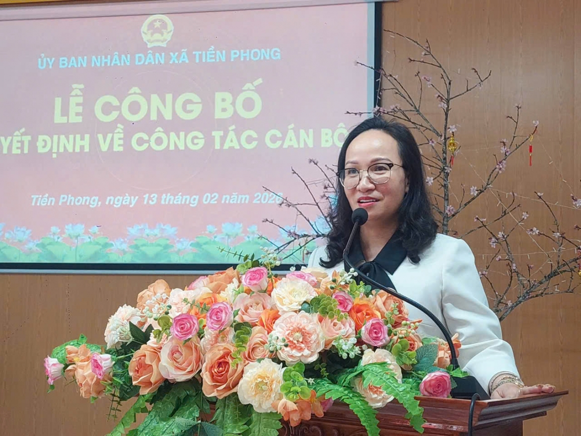 phu nu tham chinh hanh trinh lanh dao tu trach nhiem den cong hien hinh anh 3