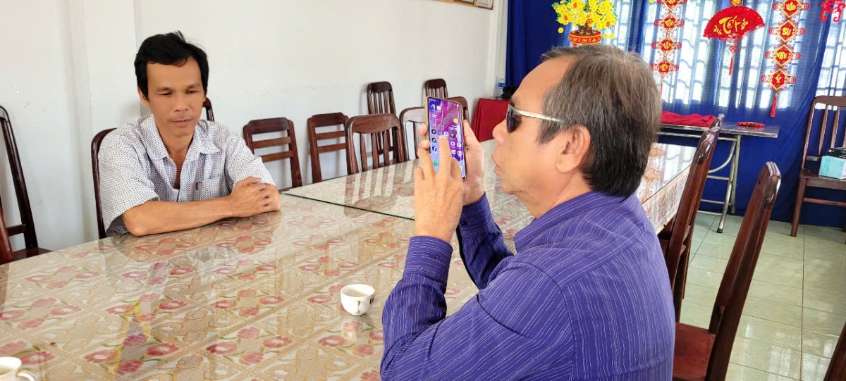 nguoi khiem thi o tinh Dong thap san sang thuc hien quyen cong dan hinh anh 2