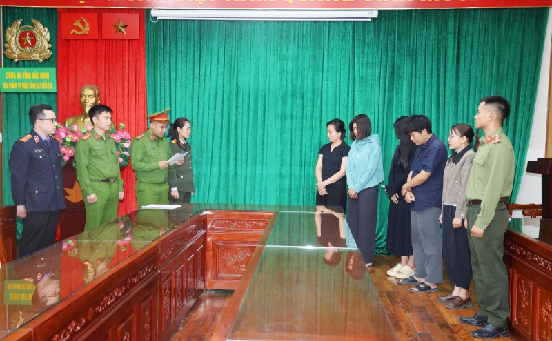 Làm giả tài liệu để trục lợi chính sách mua nhà ở xã hội