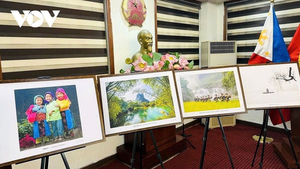  colours of vietnam marks 50 years of vietnam philippines ties picture 2