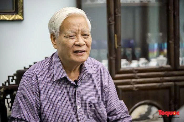 nhung cong dan lan dau tien cam tren tay chiec the cu tri hinh anh 17