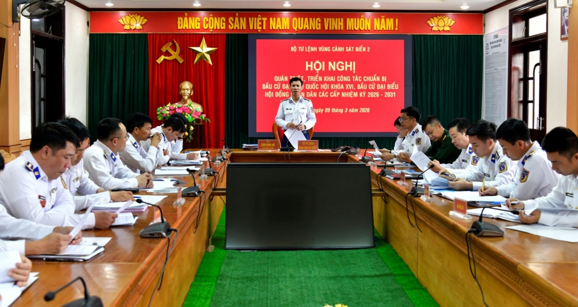 can bo, chien si vung canh sat bien 2 bau cu som tai Dac khu truong sa hinh anh 3