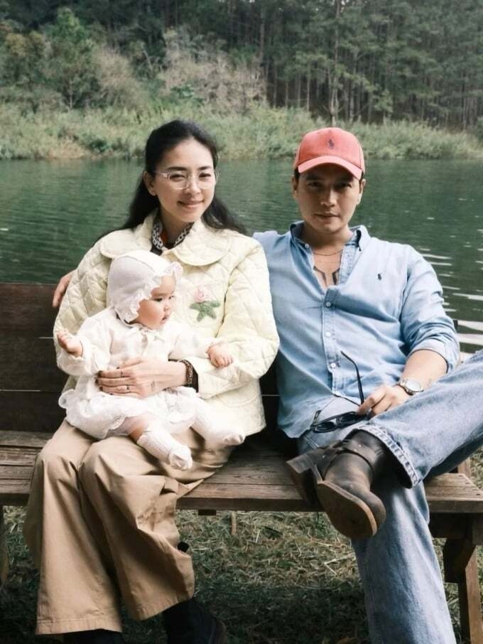 sao viet 6 3 hoa minzy tinh tu ben chang trai mac quan phuc hinh anh 6