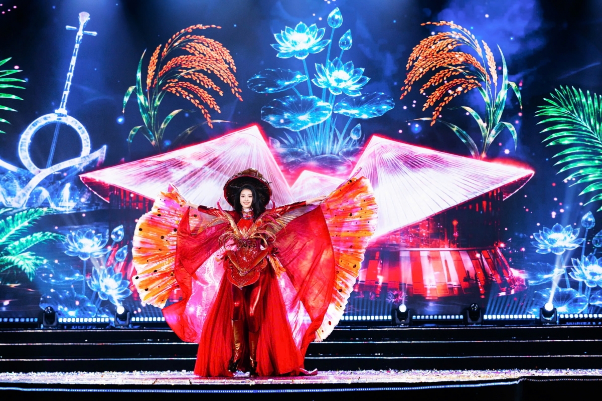 chung khao miss world vietnam 2025 lo dien loat guong mat sang gia hinh anh 3