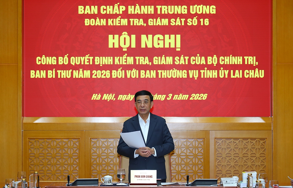 Dai tuong phan van giang lam truong doan kiem tra ban thuong vu tinh uy lai chau hinh anh 2