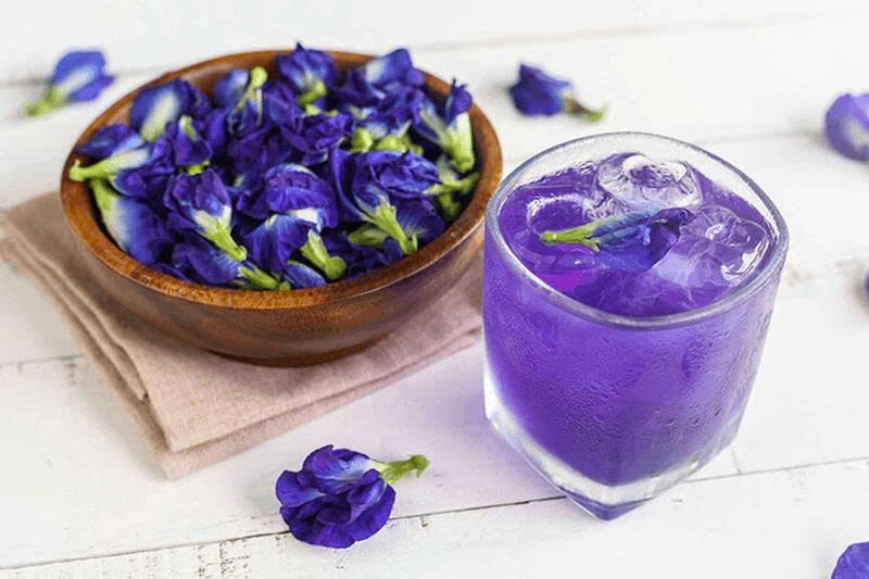 “Ăn hoa như ăn rau”: Trào lưu ẩm thực mới và những cảnh báo an toàn