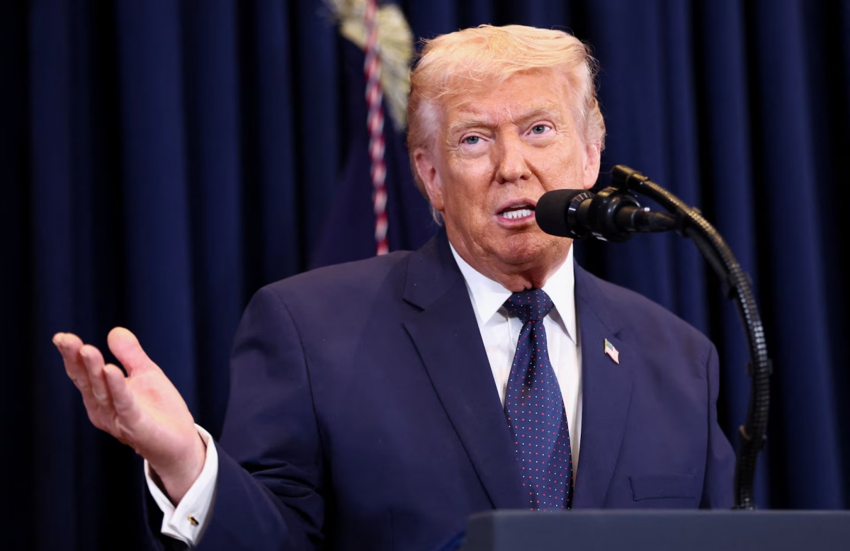 Ông Trump để ngỏ khả năng Mỹ và Iran “cùng kiểm soát” eo biển Hormuz