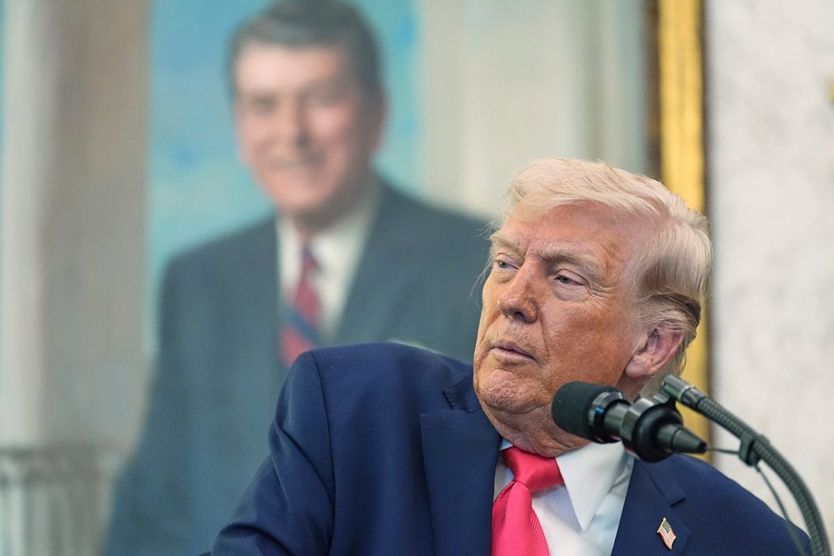 phai chang ong trump chi dang co gang cau gio voi iran hinh anh 1