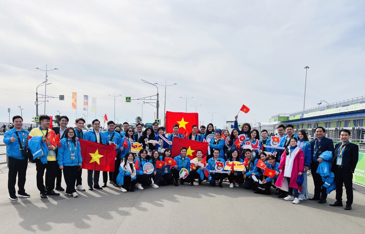 Người Việt tại Nga hướng về Ngày hội non sông