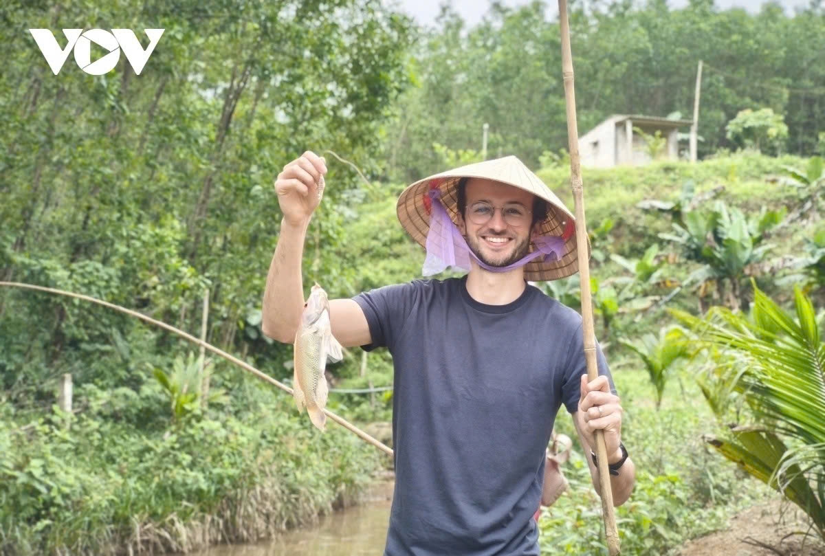 rural experiences draw foreign tourists to central vietnam picture 10