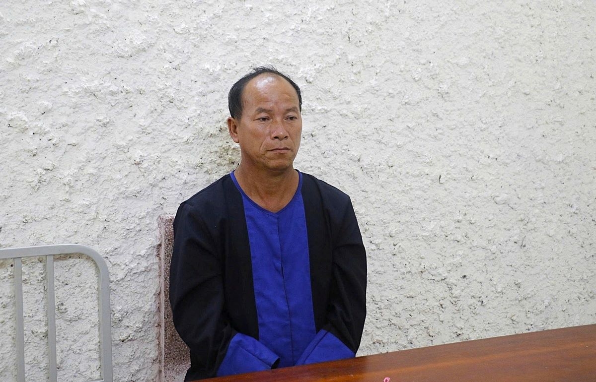 vietnam police arrest fugitive after eight years of hiding in laos picture 1