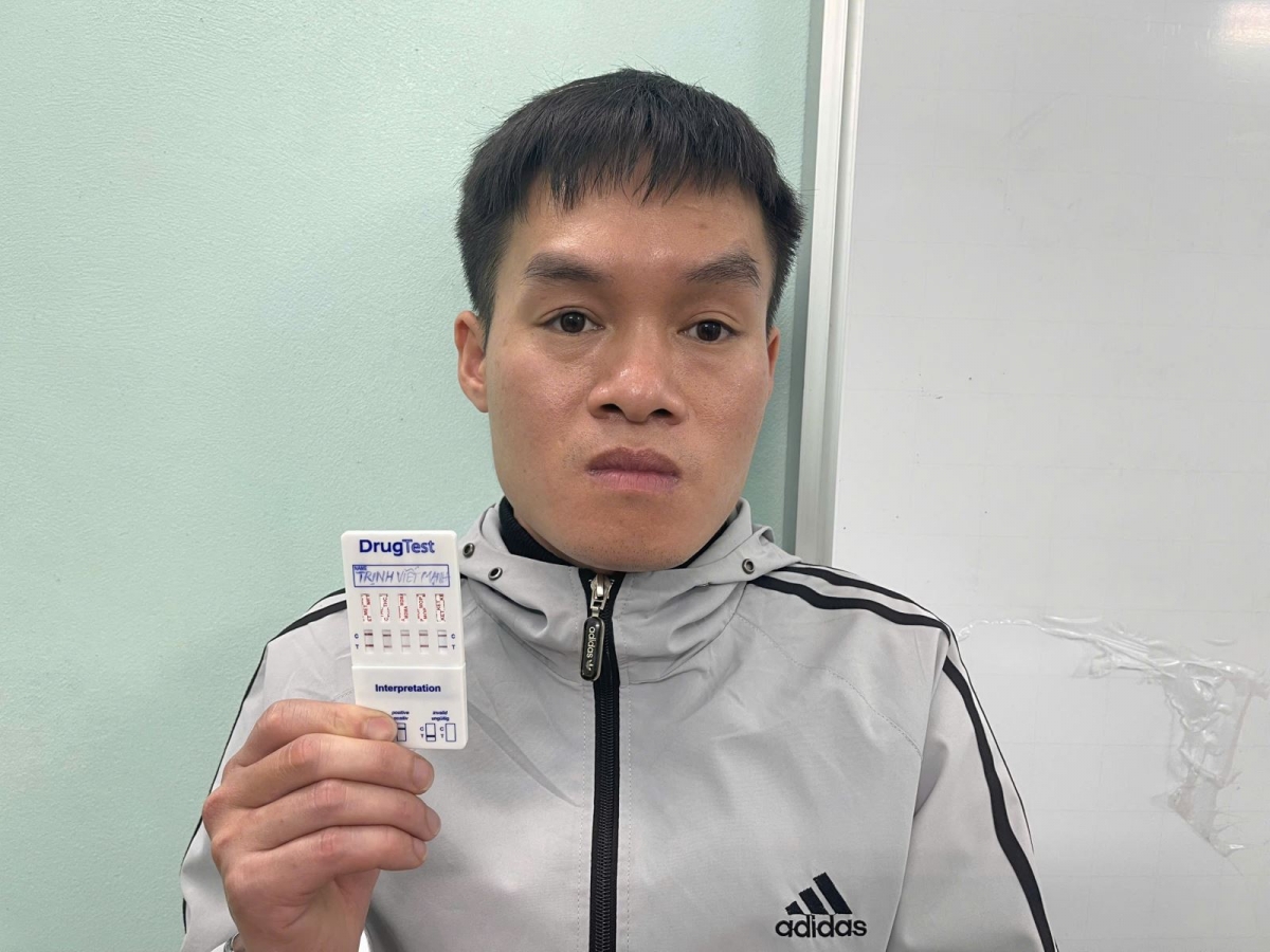 Làm rõ đối tượng "Giao cấu với người từ đủ 13 tuổi đến dưới 16 tuổi"