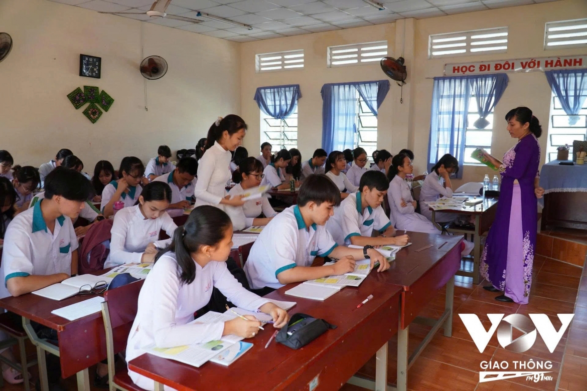 loi tat cho giao duc hinh anh 1