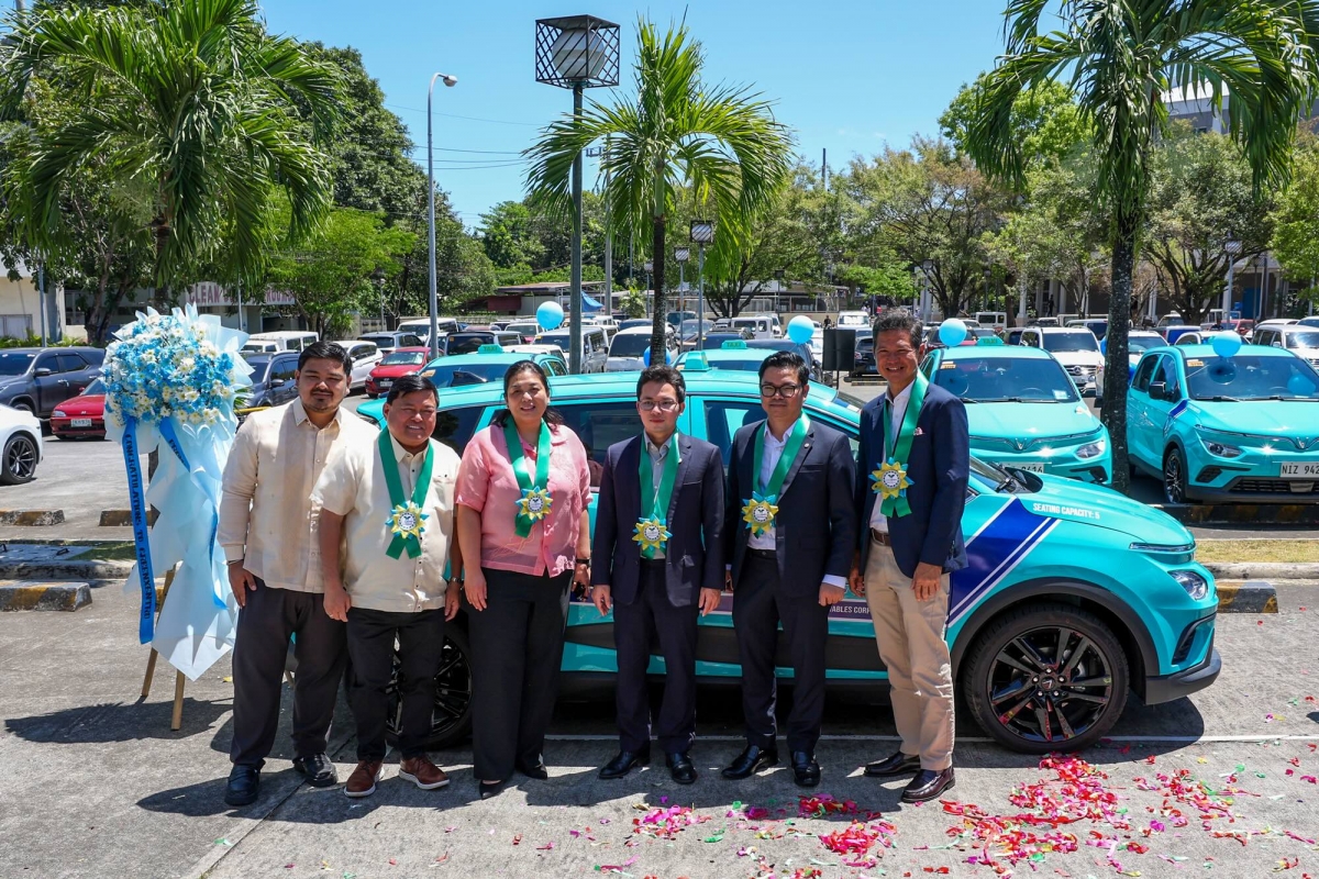 green xentro scales up to 2,500 electric taxis in philippines picture 1