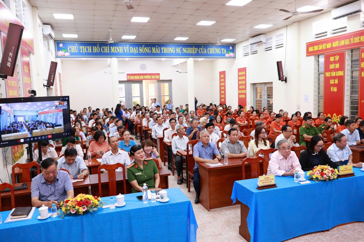 Ung cu vien cam ket hanh dong giai quyet nhieu van de neu duoc tin nhiem hinh anh 1