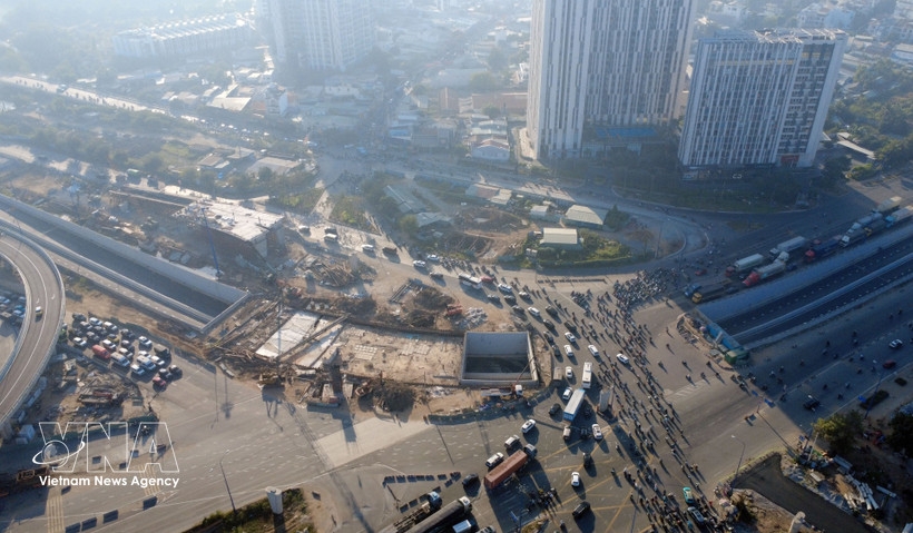 ho chi minh city steps up actions to unlock private sector growth picture 1