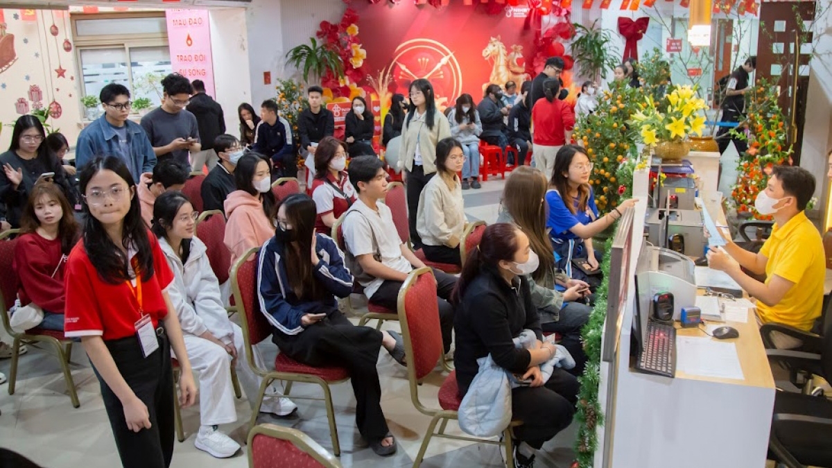 le hoi xuan hong - noi hoi tu cua nhung tam long nhan ai hinh anh 1