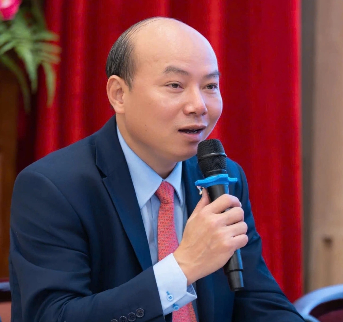 phu nu tham chinh tu buoc tien ve ty le den yeu cau tham gia thuc chat hinh anh 2