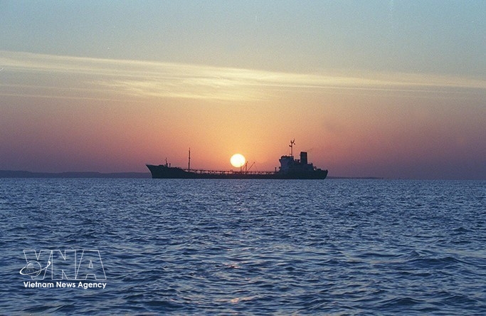 vietnam seeks priority passage for vessels through strait of hormuz picture 1