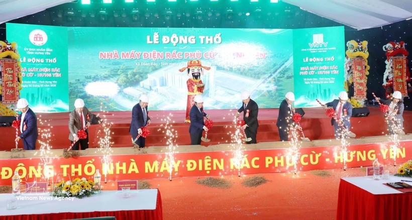 hung yen breaks ground on vnd4 trillion waste-to-energy plant picture 1