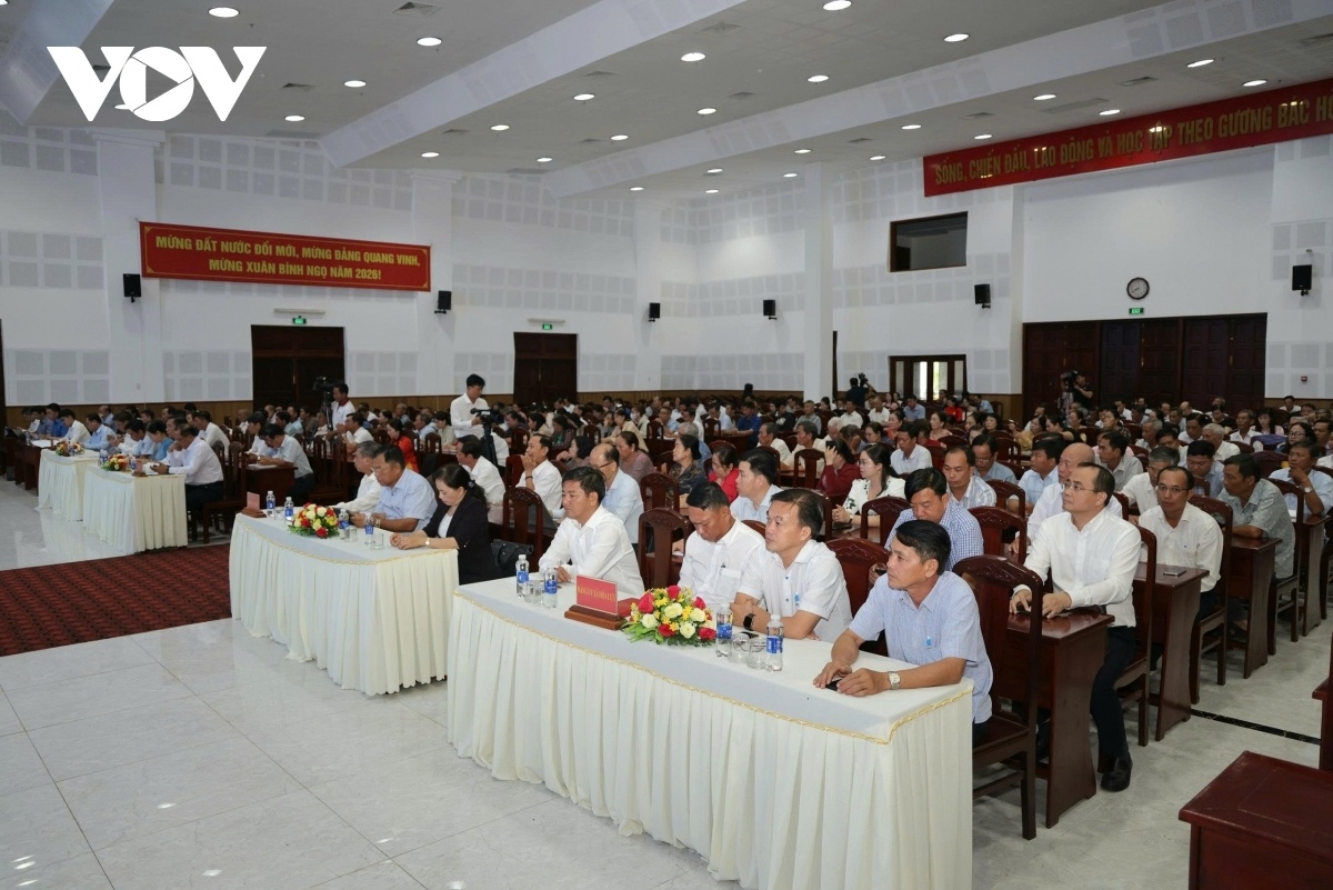 Dai bieu dan cu khong the cham nhip truoc ky vong cua cu tri hinh anh 3