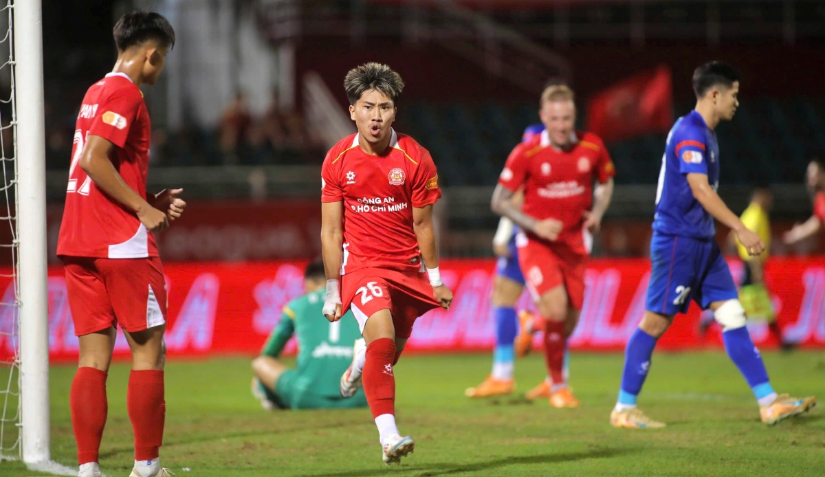 tien ve viet kieu australia gay sot tai v-league 2025 2026 hinh anh 1