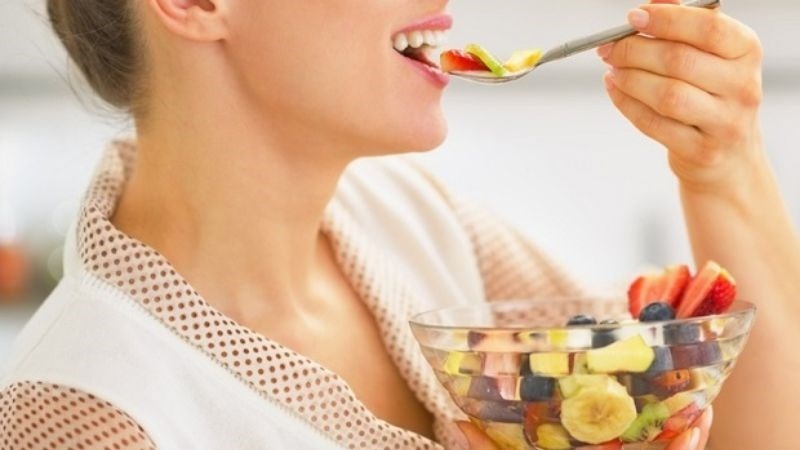 ngay den do nen an gi, kieng gi de co the de chiu hon hinh anh 1