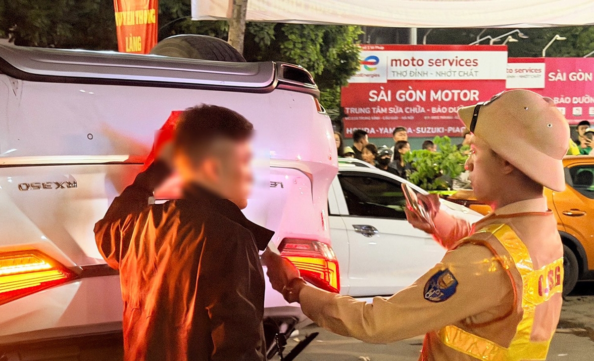 tai xe lexus gay tai nan o trung kinh am tinh voi nong do con va ma tuy hinh anh 1