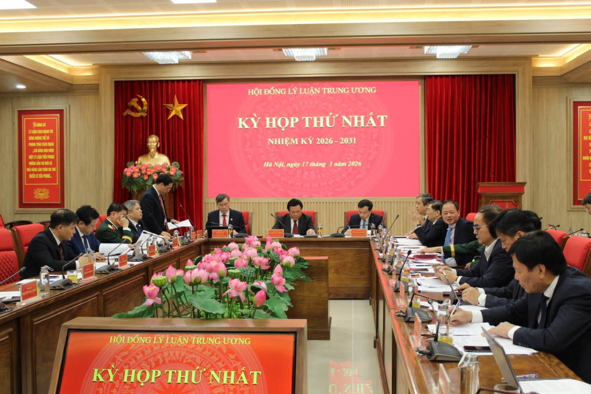 ky hop thu nhat cua hoi dong ly luan trung uong nhiem ky 2026-2031 hinh anh 1