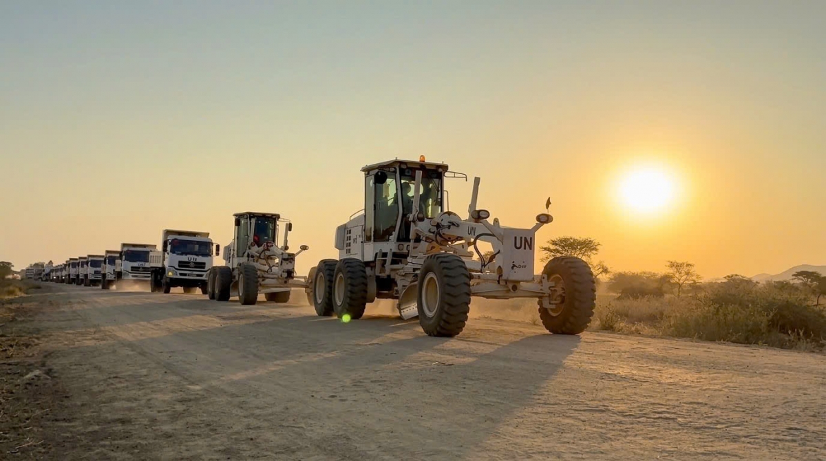 linh mu noi xanh viet nam vuot nang 50 do c, mo duong noi vung dat lua abyei hinh anh 1