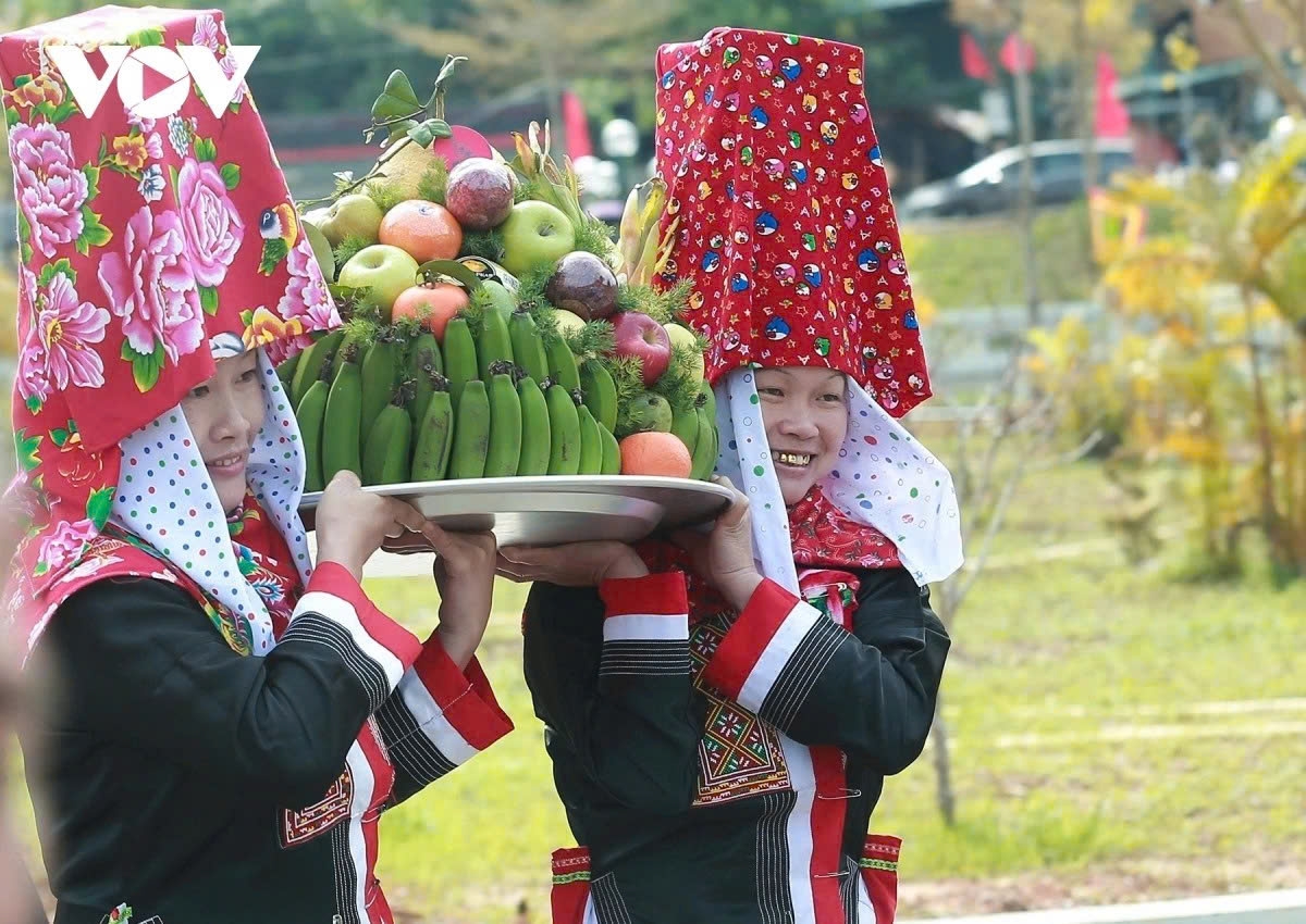 spring festival revives ethnic traditions in border regions picture 4