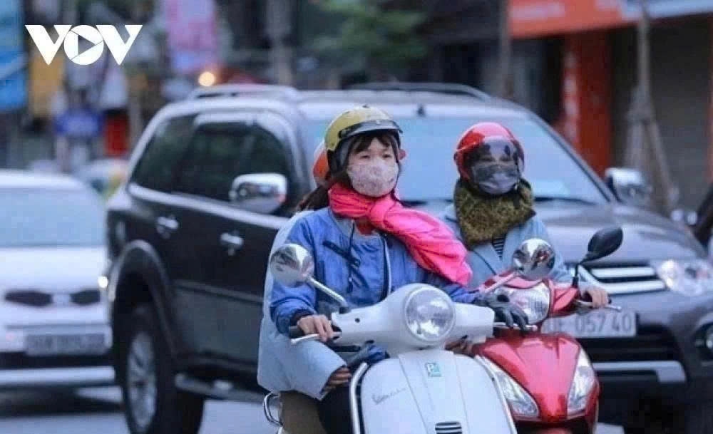 thoi tiet hom nay 5 3 mien bac ret ve dem va sang, nam bo nang nong hinh anh 1
