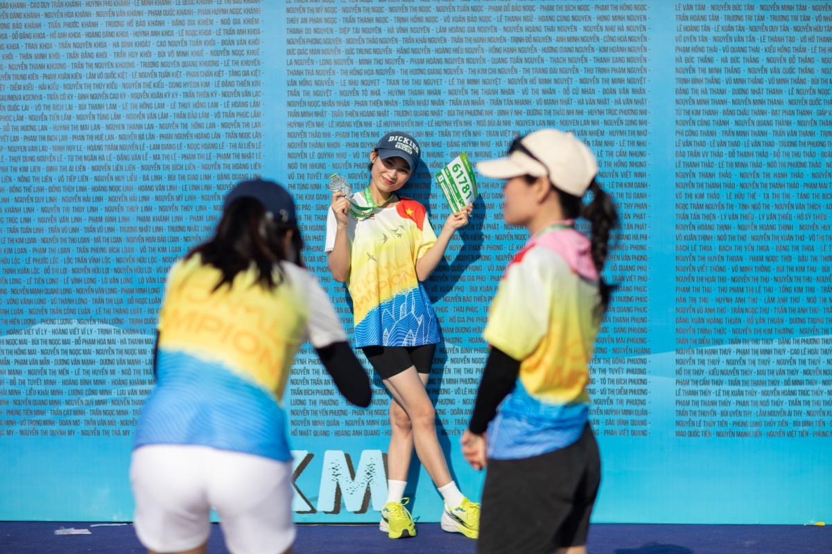 toan canh tien phong marathon 2026 van giu duoc suc hut sau nhieu thap ky hinh anh 10