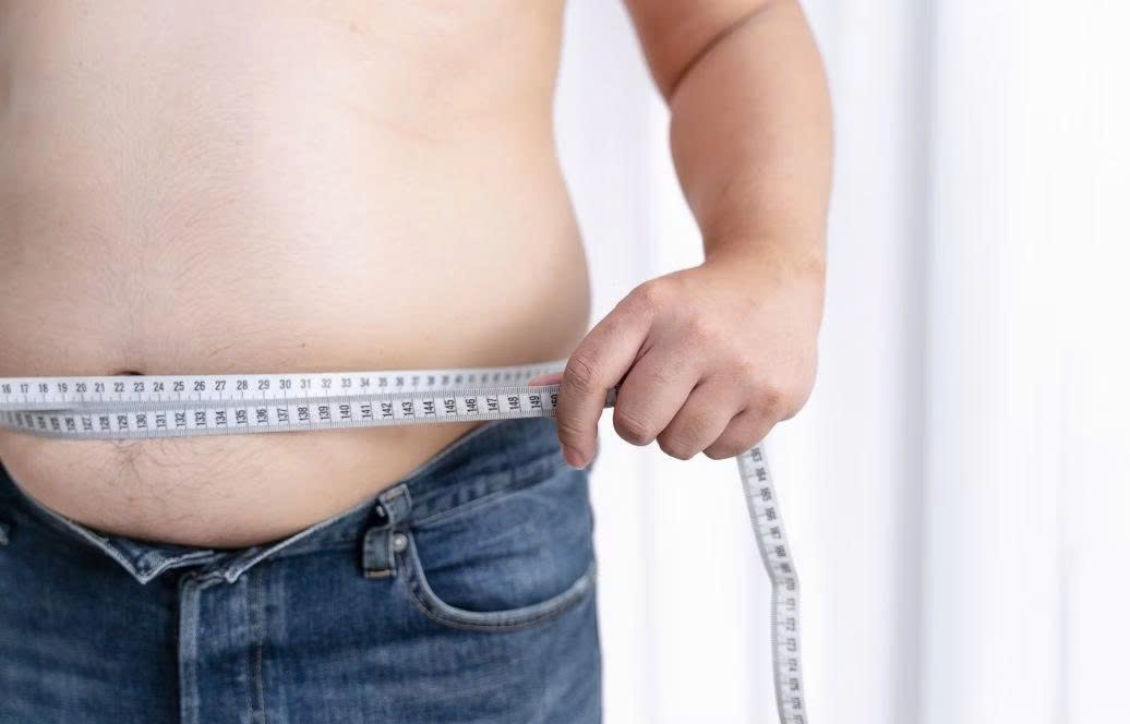 bung duoi tich mo dai dang o nam gioi nguyen nhan va cach giam dung cach hinh anh 1