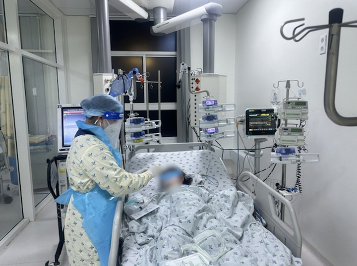 canh bao benh nao mo cau o tre, de nham cam cum, co the tu vong trong 24 gio hinh anh 1