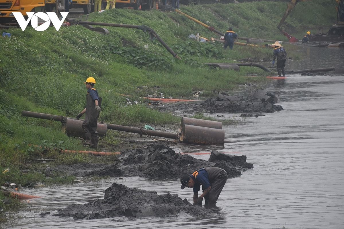 Tập trung nạo vét hồ Yên Sở, Hà Nội tăng khả năng chống ngập trước mùa mưa bão