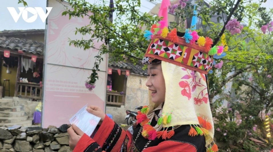 election day across vietnam moving moments from every region picture 15